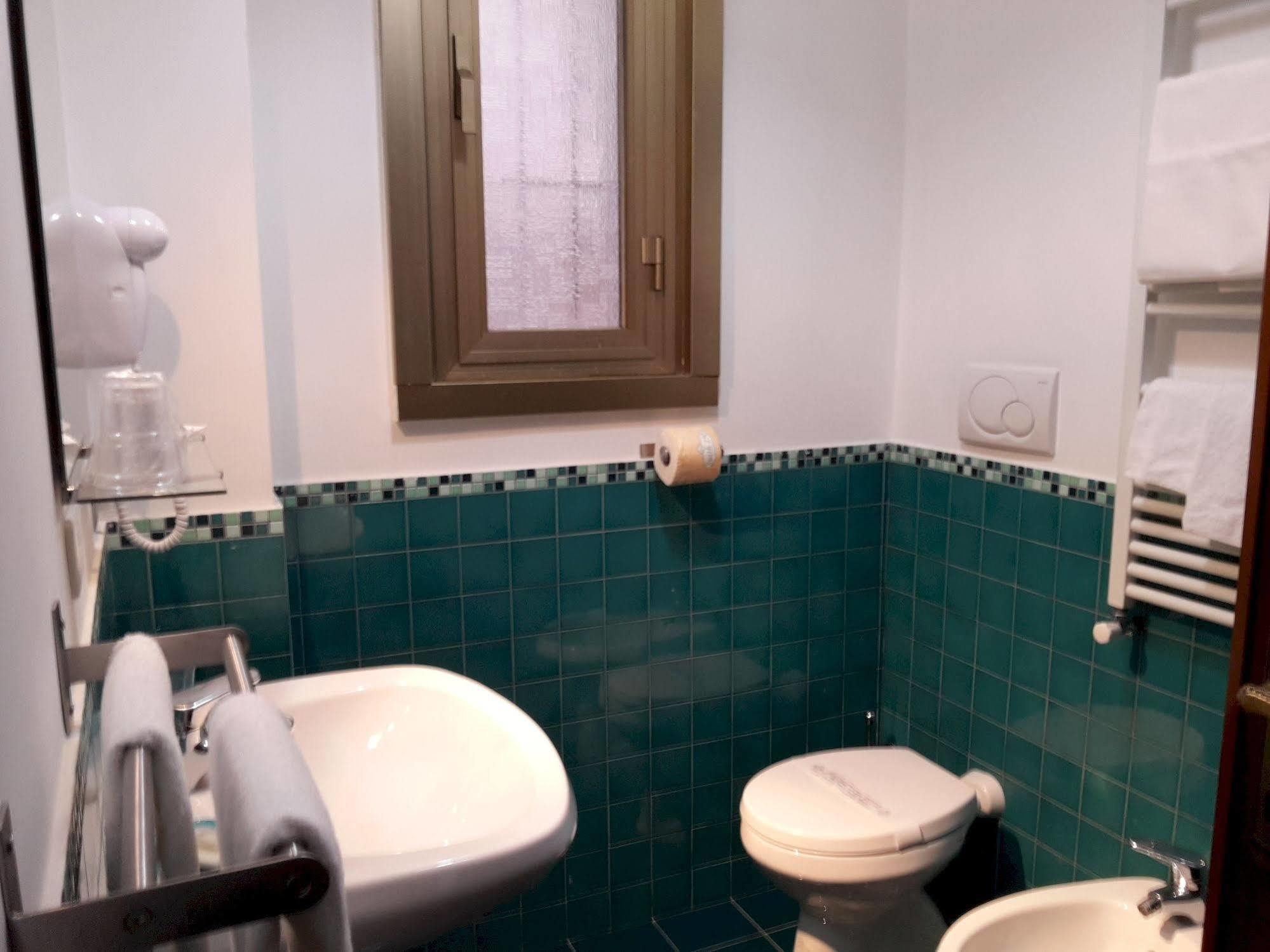 La Suite Di San Pietro Рим Экстерьер фото